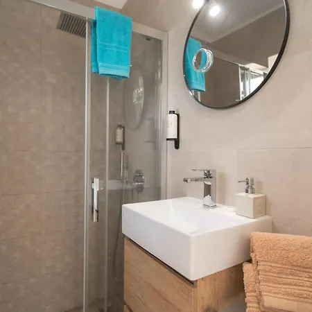 Lvpremier Algarve Ab1 * Луш-ди-Тавира